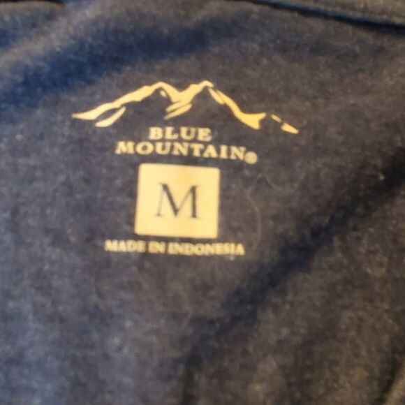Nwot Blue Mountain navy 💙 tshirt sz med - Picture 4 of 6